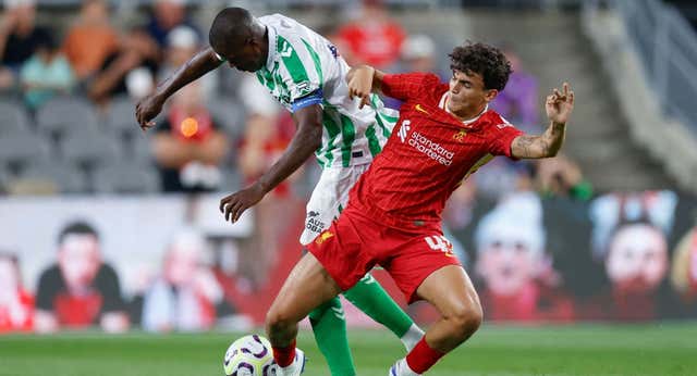 William Carvalho le da la razón a Pellegrini