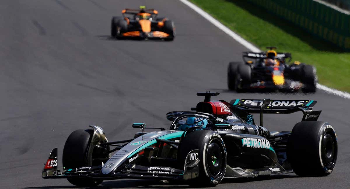 George Russell, liderando en Spa./REUTERS