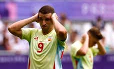 Por qué cambia el escudo de la camiseta de España en fútbol de los Juegos Olímpicos