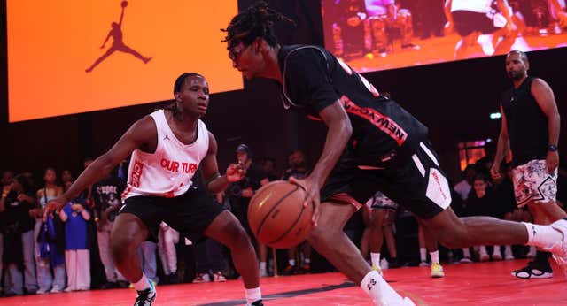 París pone los Juegos y Jordan el espectáculo