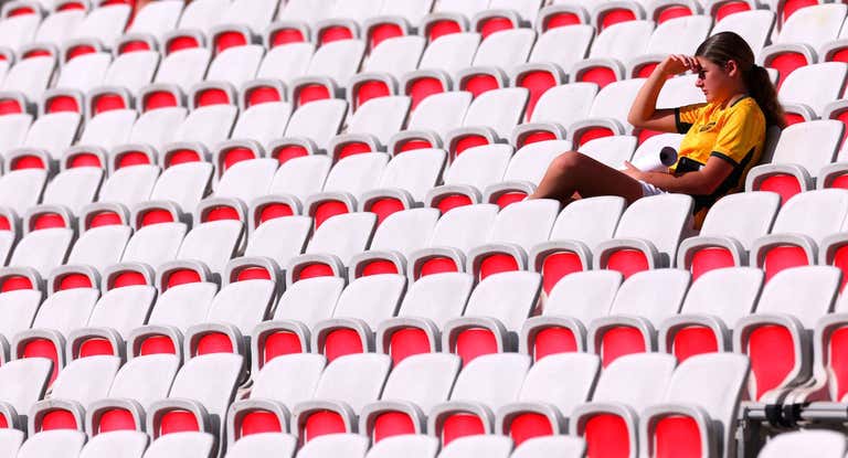 Una aficionada australiana antes del partido entre Zambia y la selección oceánica.