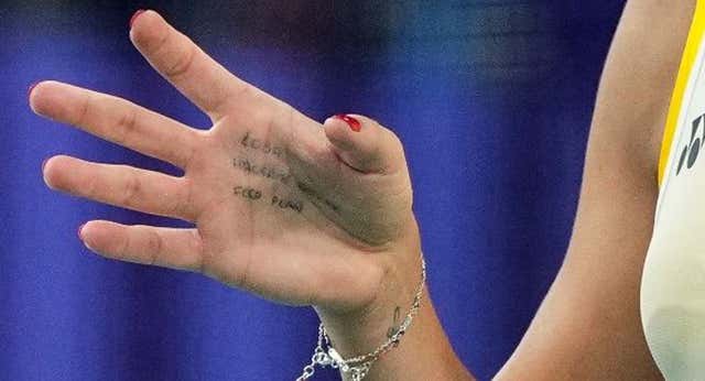El mensaje encriptado de Carolina Marín para volver a ser una “loba”: ‘Parece que esté un poco loca, y quizás lo esté’