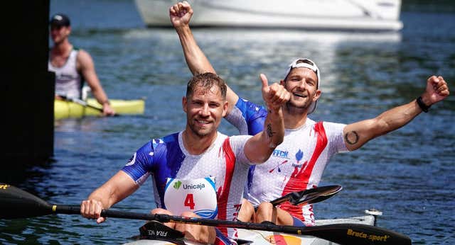 Los franceses Urban y Candy ganan por tercera vez consecutiva el Descenso del Sella