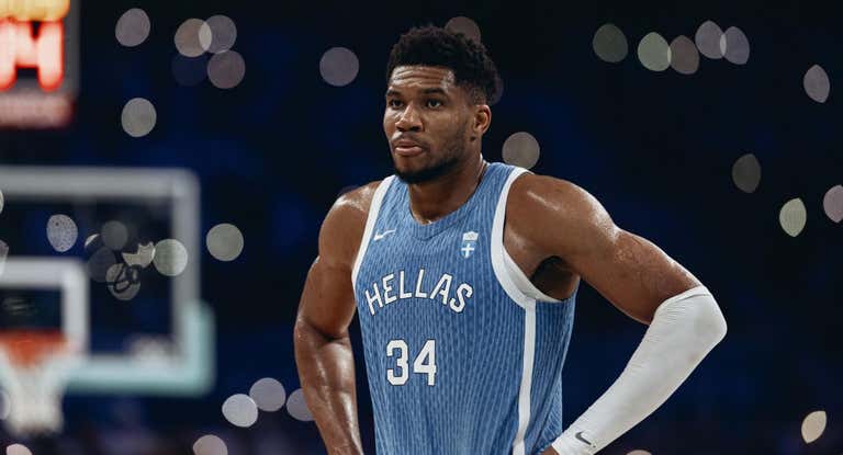 Antetokounmpo lamenta la eliminación de Grecia en los JJOO de París.