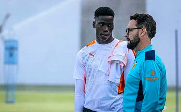La importancia de Bordalás en la carrera de Ilaix Moriba.  VALENCIA