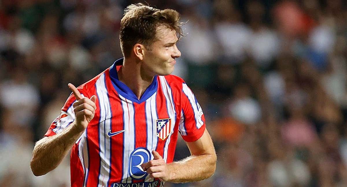 Alexander Sorloth celebrando uno de sus dos goles con la camiseta del Atlético.