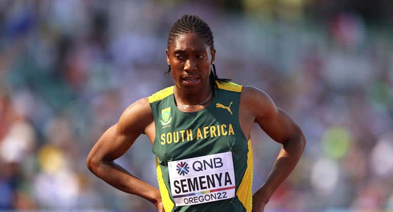 Caster Semenya, durante una prueba de los 5.000 metros en 2022.