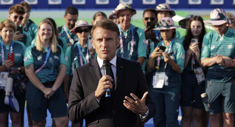 Emmanuel Macron en la clausura de los Juegos Olímpicos