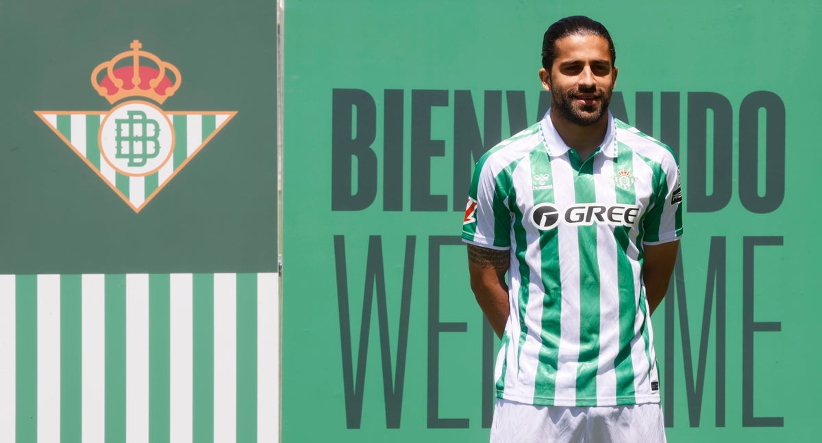 Ricardo Rodriguez en su presentación en el Betis
