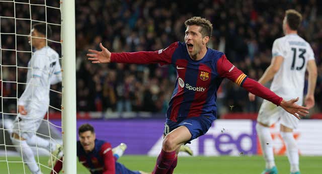 Sergi Roberto se despide tras esperar hasta el último momento: «Me hubiera gustado despedirme en el campo»