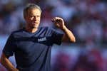 La respuesta irónica de Luis Enrique al ser preguntado por Mbappé: «¿Todavía seguís aquí los españoles?»