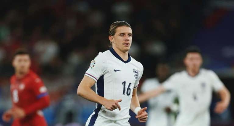 Conor Gallagher se aparta del Chelsea para tomar una decisión sobre su futuro.