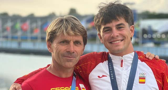 Pau Echaniz y lo que supone que tu padre te dirija: «Muchas veces hemos estado a punto de decirnos: ‘Ya no entrenas más conmigo…»