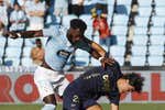 El Celta está abierto a las salidas de Bamba y Starfelt en este mercado de fichajes
