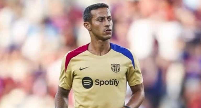 Llegó en verano para ayudar a Flick, pero su paso por el club blaugrana ha sido muy breve.