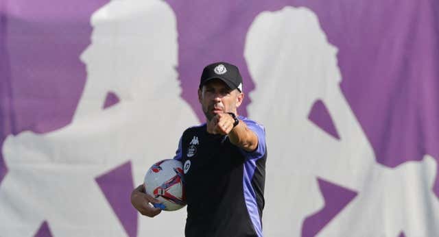 El reencuentro de la afición con Pezzolano, héroe y villano de un Real Valladolid de Primera