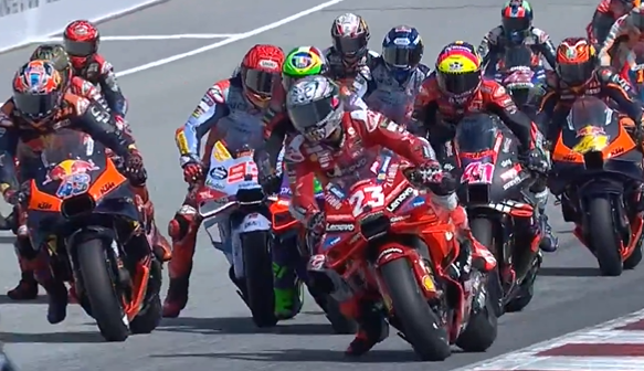 Marc Márquez: media hora de caos y otra media de espectáculo