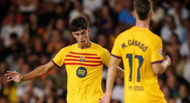 Las inscripciones de canteranos le evitan al Barça un problema con la norma del 7
