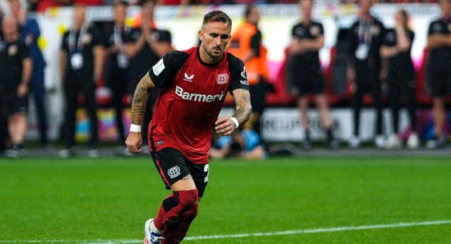 Aleix García y Grimaldo abanderan a España en la Bundesliga… con un gallego asomando en el Bayern