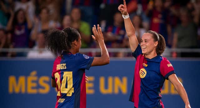 Los minutos en los que Ewa Pajor levantó a la afición del Barça y Alexia Putellas marcó territorio