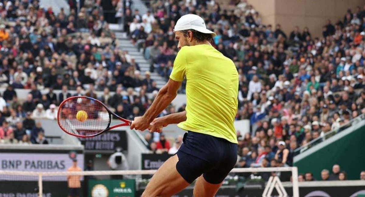 Tomas Machac en Roland Garros.