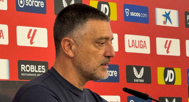 García Pimienta en la rueda de prensa posterior a la derrota ante el Villarreal.