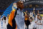 Así fue el estreno de Mbappé en el Bernabéu: errores en la definición y cambio por Endrick, un estadio 'caído' desde el calentamiento...