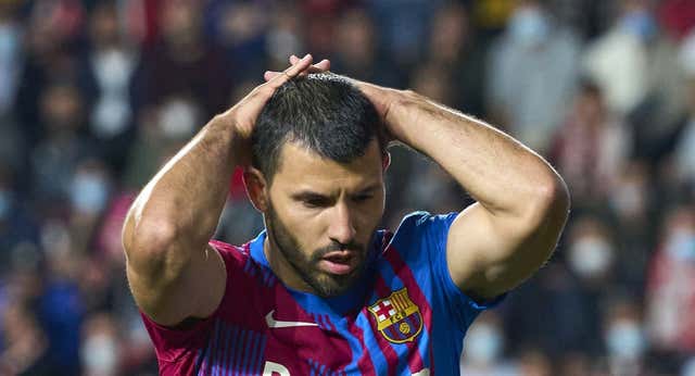 ¡27 titulares en tres partidos! Los últimos pinchazos seguidos en Vallecas resumen la locura que es el Barça
