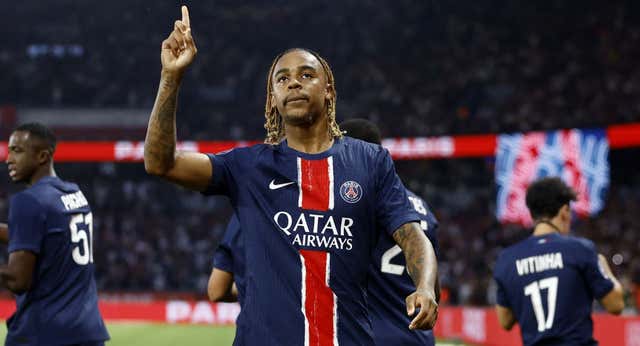 Desentrañando el nuevo plan de Luis Enrique para superar la marcha de Mbappé: el éxito está detrás de Barcola y Neves
