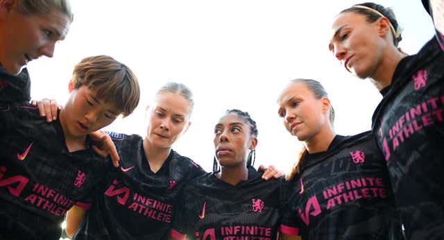 La equipación más reivindicativa del Chelsea se ‘apropia’ del logo de Nike a favor del fútbol femenino