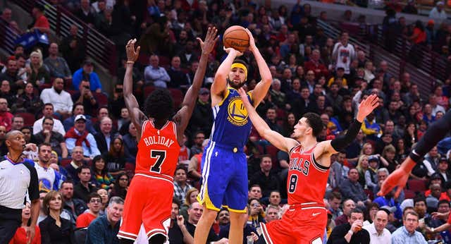 Cuál es el récord de triples en un partido de la NBA