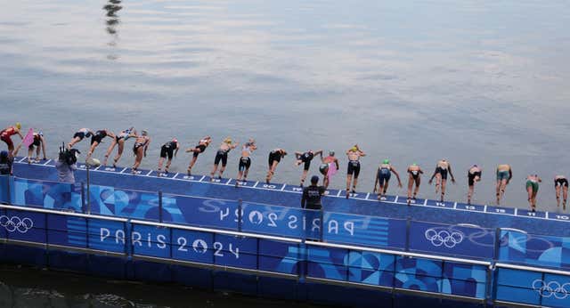 Tras el Sena, ahora son las lluvias torrenciales las que amenazan el triatlón paralímpico
