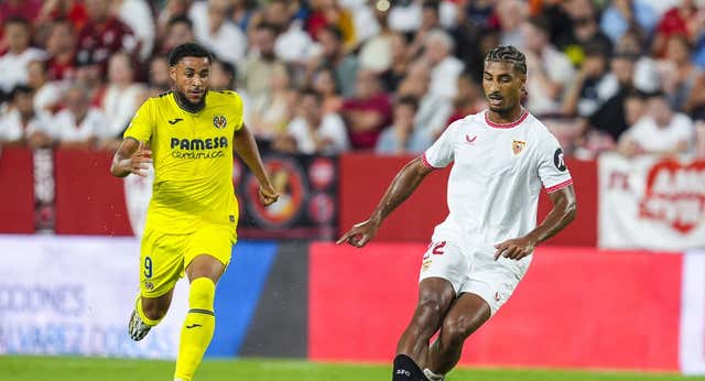 La Roma viene con un ofertón al Sevilla para llevarse a Loïc Badé… y el jugador se lo piensa