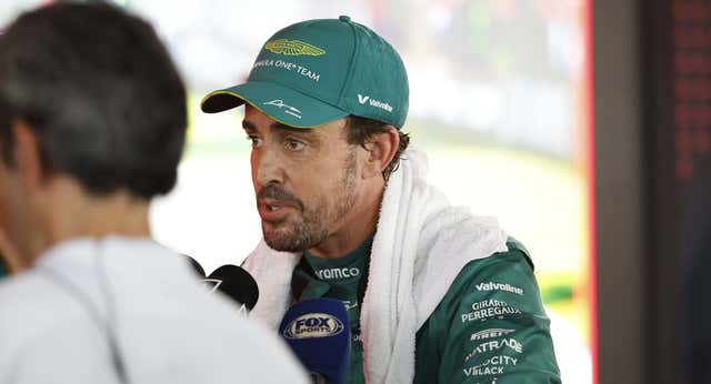 Enésimo toque de atención de Fernando Alonso tras irse sin puntos: “El objetivo es 2026”