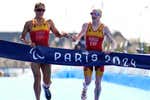 ¡Susana Rodríguez arrasa y se confirma como reina indiscutible del triatlón en París 2024!