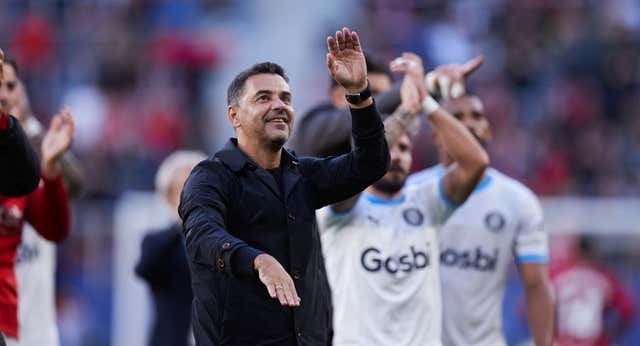 Míchel y su lado ‘historiador’ para no perder la esencia de Girona: «Cada vez que viene un jugador nuevo le pongo Power Points»