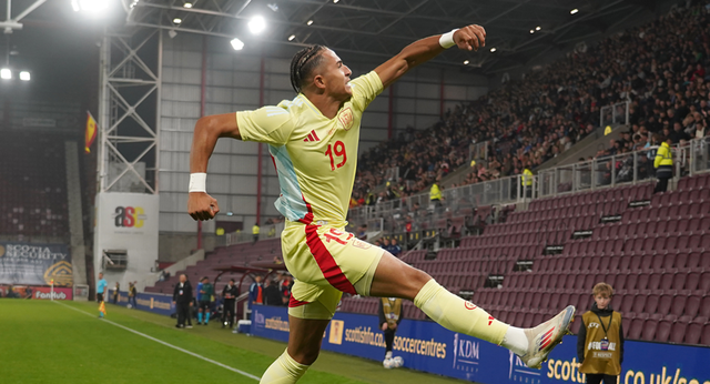 Huijsen y Joseph guían a España en el camino al Europeo