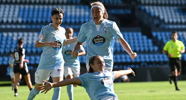 As Celtas ganan su primer partido oficial en Balaídos ante más de 6.000 espectadores
