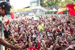 Carlos Sainz y Ferrari no cierran la puerta a darse una segunda oportunidad