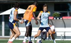 Modric y Mendy alivian a Ancelotti... pero aún no se despeja el 'problema central'