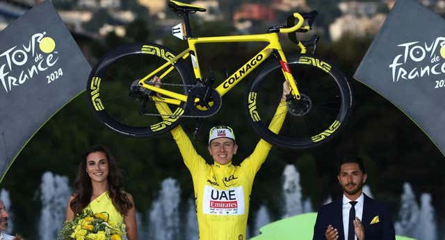 La confesión de Tadej Pogacar con la que atemoriza al pelotón: «Mi vida no está dedicada al 110% al ciclismo»