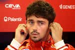 Charles Leclerc es el rey de Bakú; Carlos Sainz saldrá tercero y Fernando Alonso, octavo