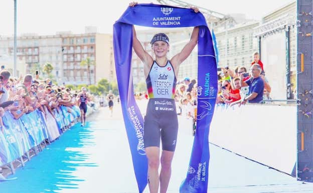 Lila Tertsch gana en Valencia.  FETRI