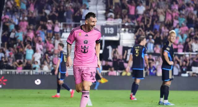 Messi regresa a lo grande 105 días después, con un doblete en solo cuatro minutos