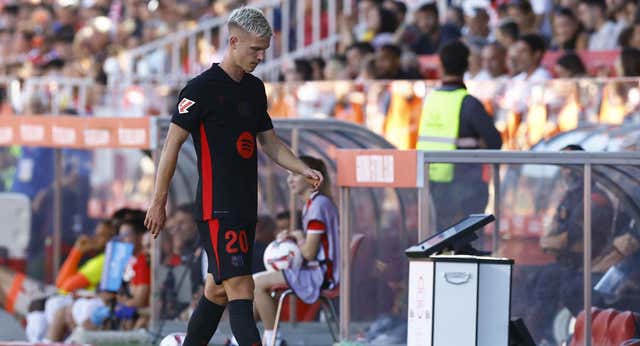 El contratiempo de la lesión de Dani Olmo coloca a Flick ante su primer dilema
