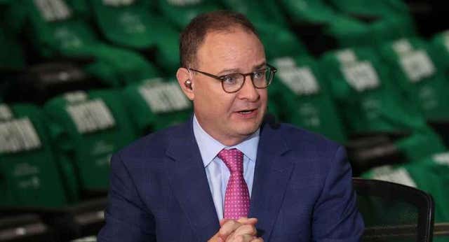 Deja el periodismo Adrian Wojnarowski, el hombre que no dormía para saber todo sobre la NBA cinco minutos antes que los demás