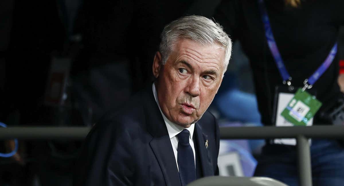 Ancelotti, durante el partido contra el Stuttgart.