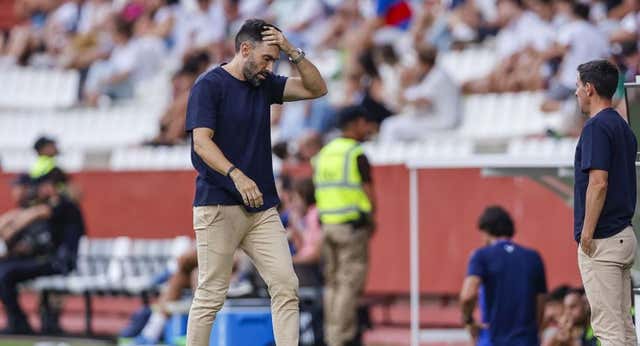 Sarabia deja su sello en un Elche que todavía no despega