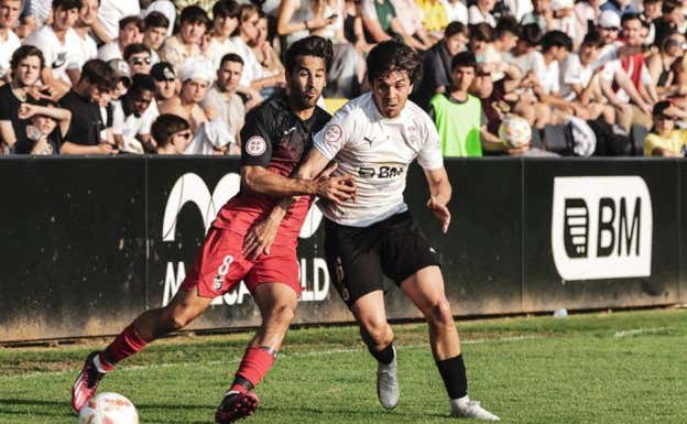 Aramburu, en un partido con el Real Unión.  Real Unión