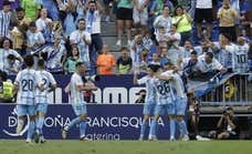 Este Málaga va como un tiro: mantiene el bloque del ascenso, saca pecho con Pellicer e ilusiona